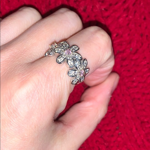 Adorable SS .925 Flower Ring 🌸 🌸 🌸 - Picture 3 of 5